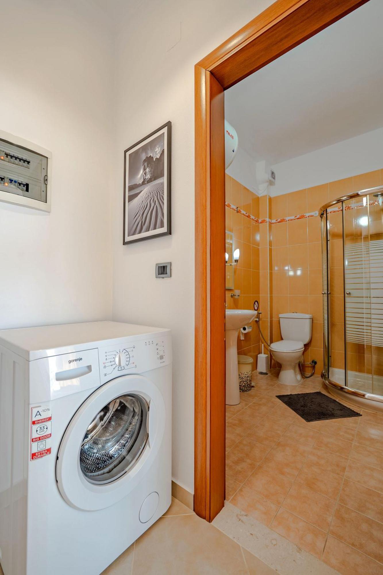 Sunny Apts Saranda