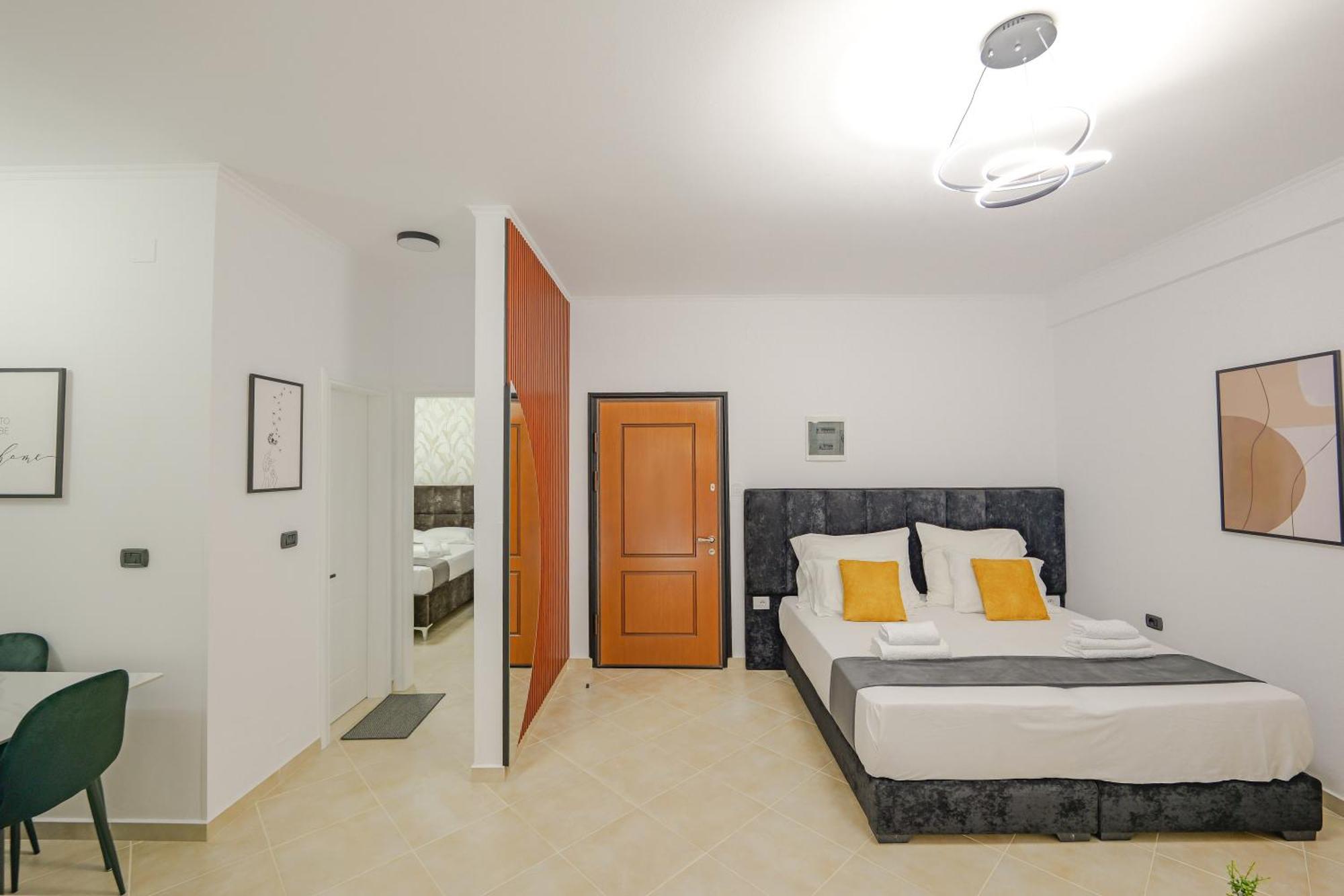 Sunny Apts Apartment Sarande
