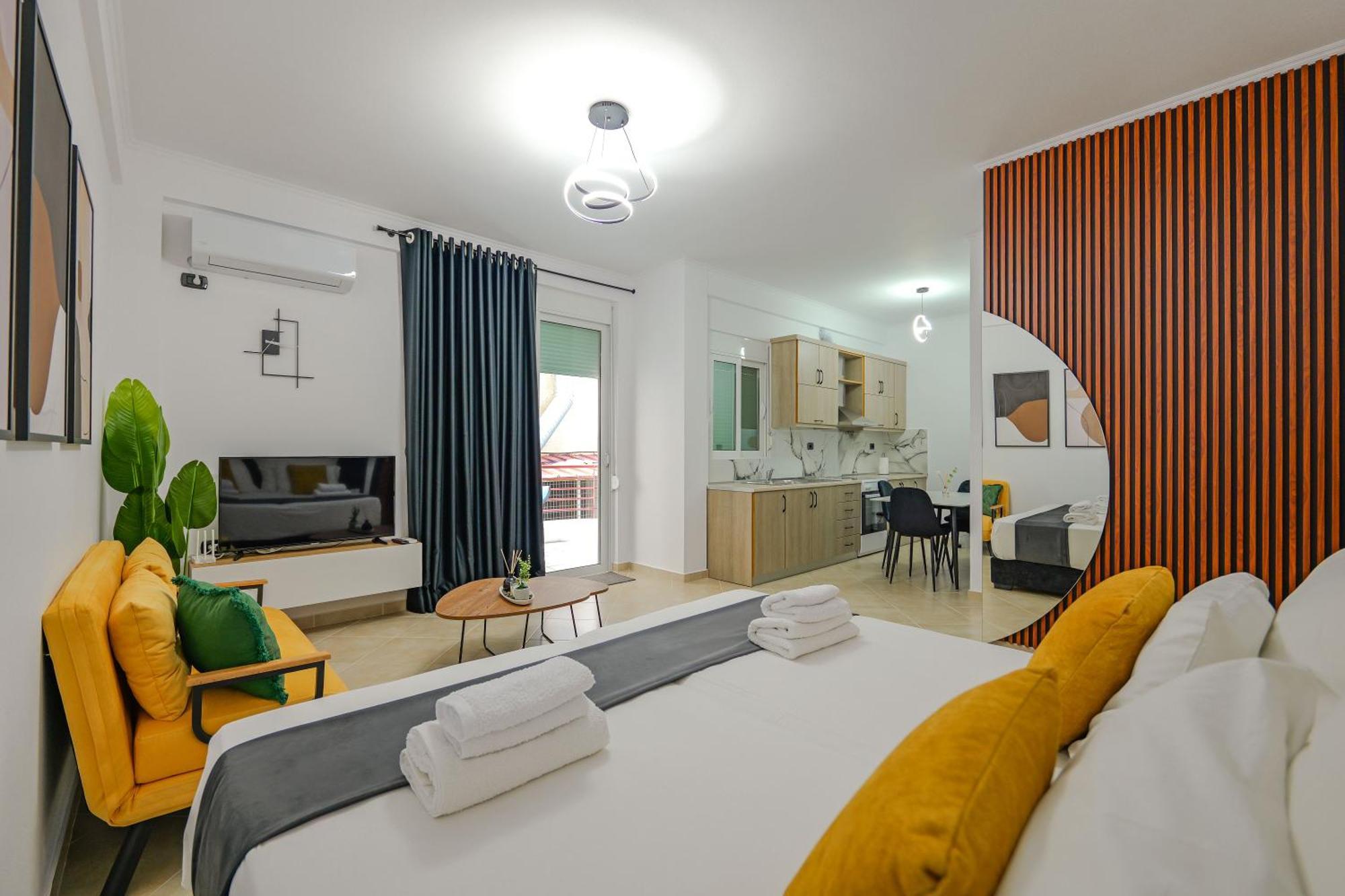 Sunny Apts Apartment