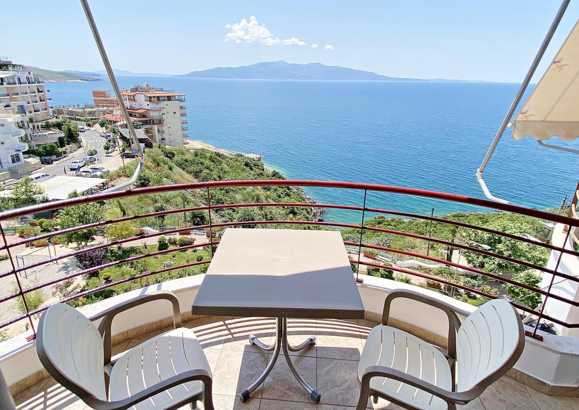 Sunny Apts Apartment Sarande