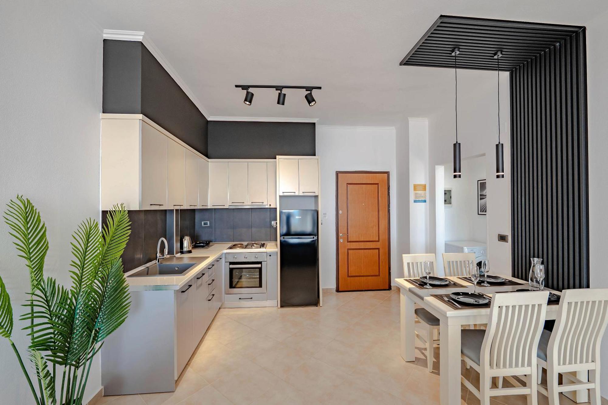 Sunny Apts Apartment